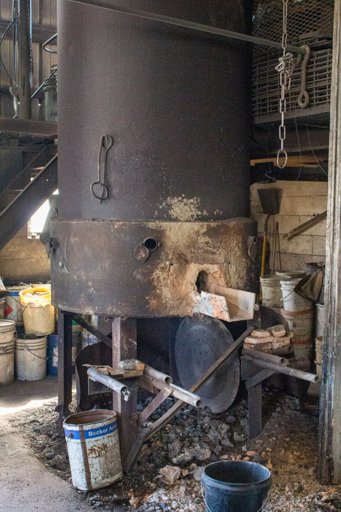 Cast iron furnace