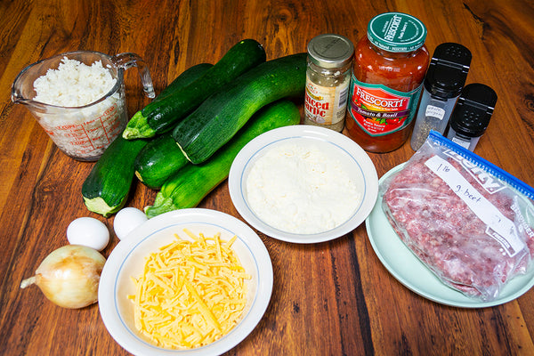 Ingredients for zucchini pizza